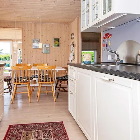 Modern By The - By Traum Hejls