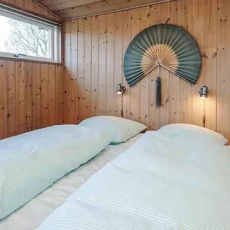 Modern By The - By Traum Hejls