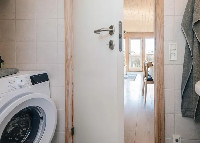 Modern By The - By Traum Hejls